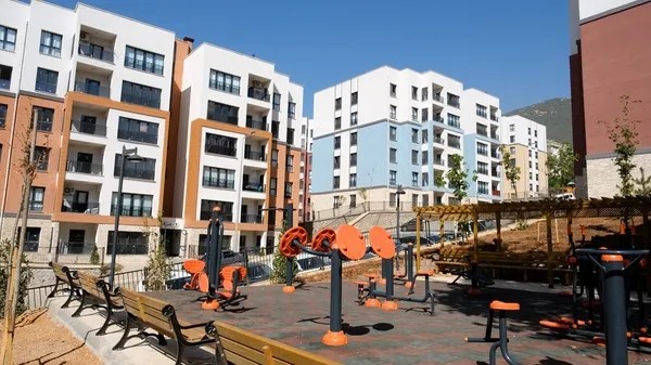 Bakan Kurum Paylaştı! Kahramanmaraş’ta Anahtarlar Teslim Edildi Hayat Yeniden Kuruldu